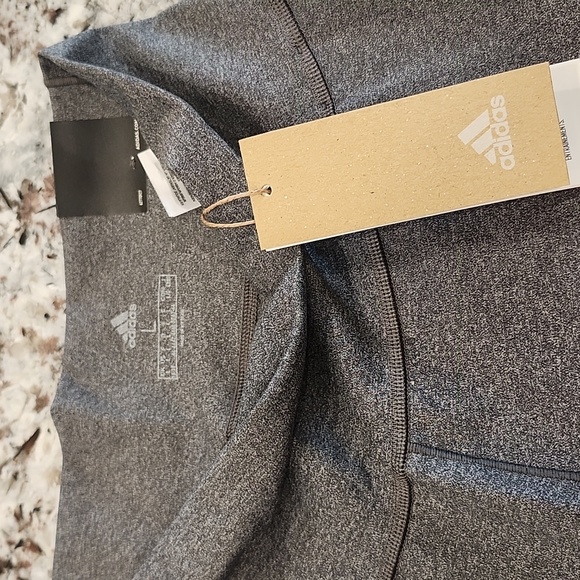 New Adidas leggings. High rise. Tight fit. Size large - Picture 2 of 3